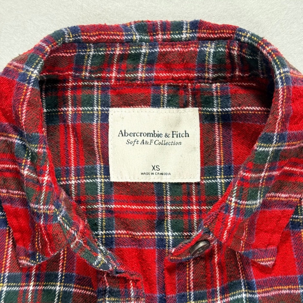 Abercrombie & Fitch Soft Collection Red Plaid Flannel Shirt Women XS Long Sleeve - Picture 3 of 16